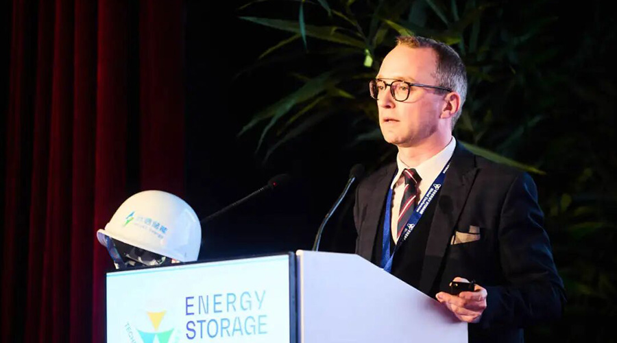 ESGC2025｜97522国际游戏发布VentureEdge 800系统方案，重塑欧洲储能价值链